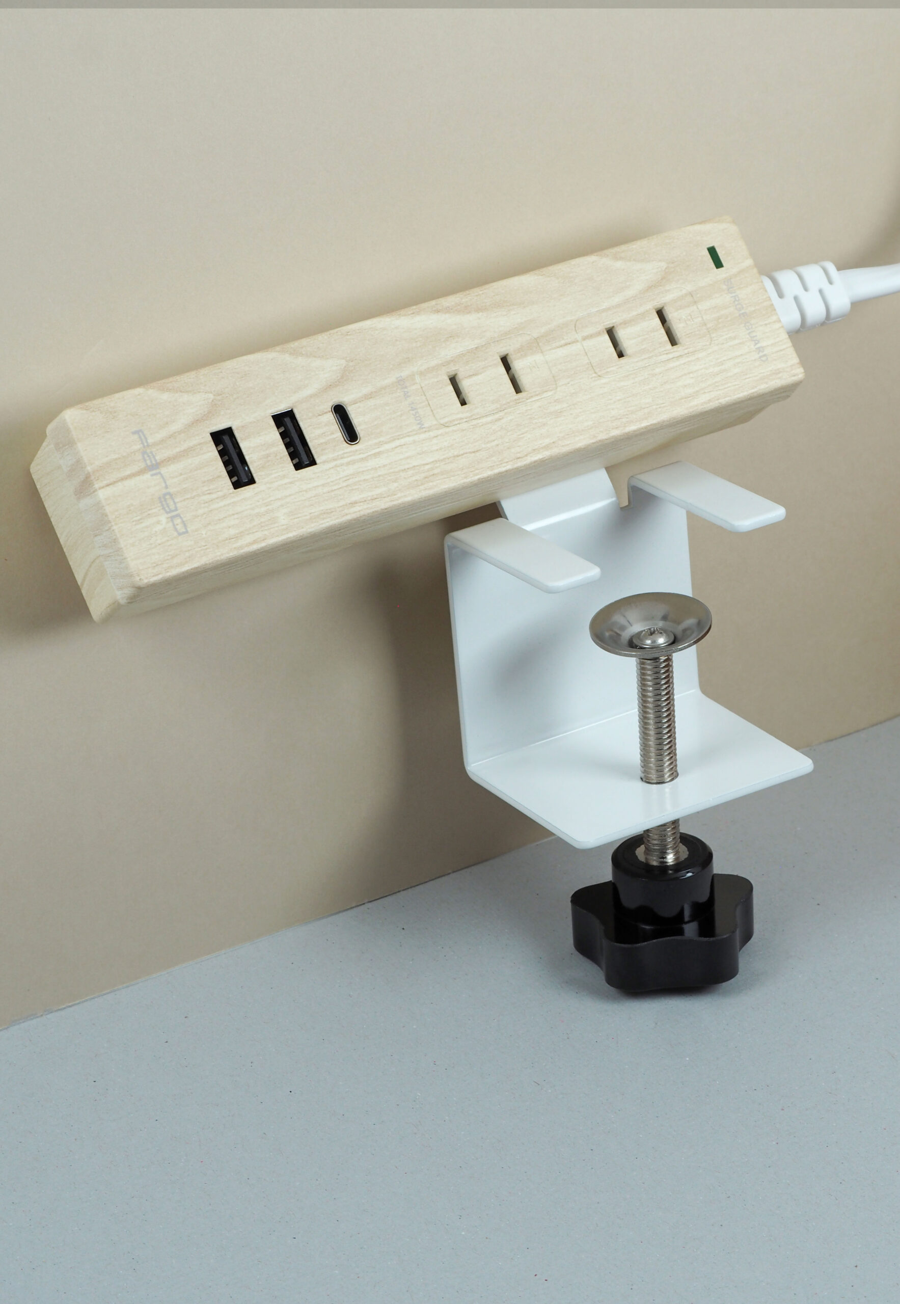 新発売！クランプ式電源タップが登場